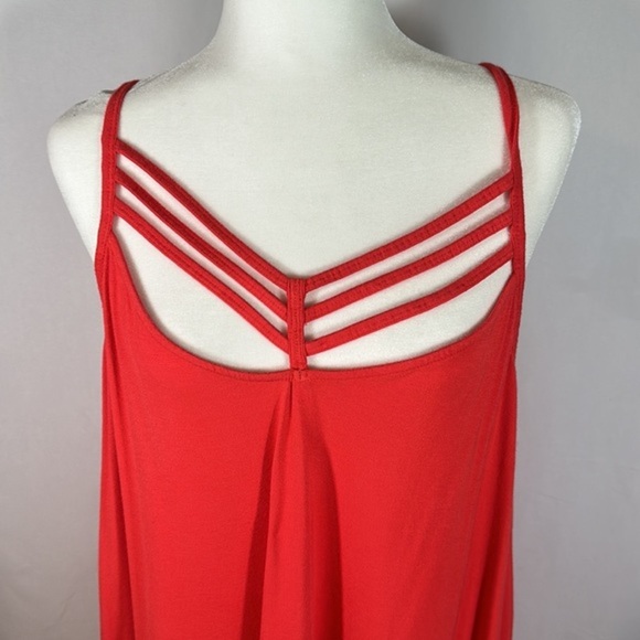 Torrid Red Lattice Strappy Tank Top - Picture 2 of 9